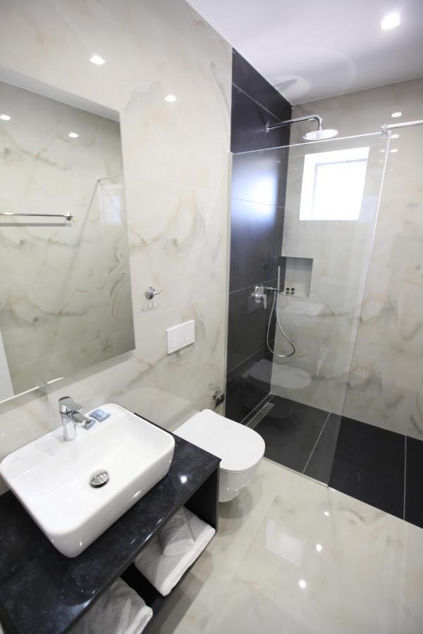 Sea Breeze Villa Σαράντα Εξωτερικό φωτογραφία
