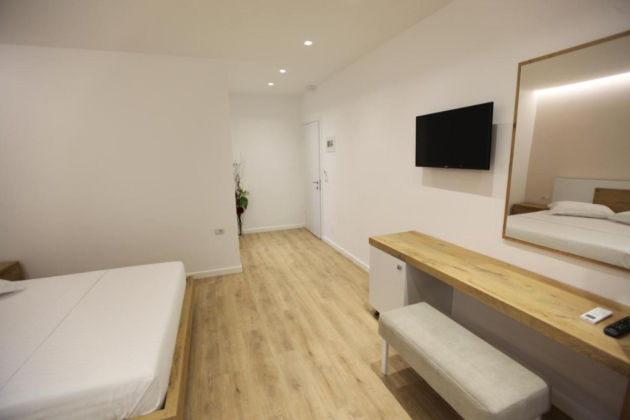 Sea Breeze Villa Σαράντα Εξωτερικό φωτογραφία