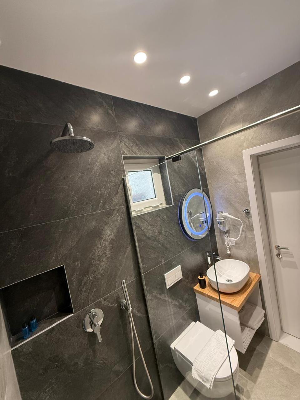 Sea Breeze Villa Σαράντα Εξωτερικό φωτογραφία